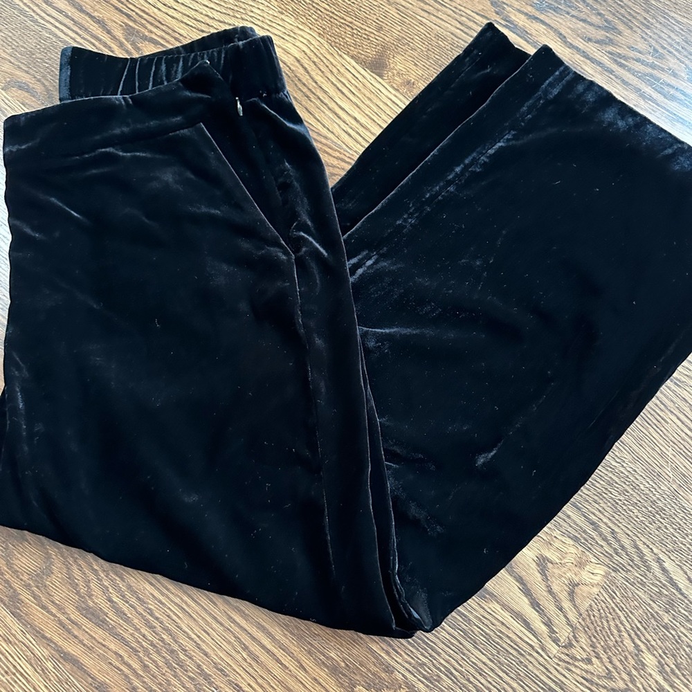 Talbots black velvet pants. Size 16.
